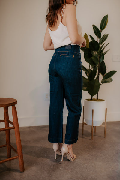 Candi Cropped Flared High-waisted Jean